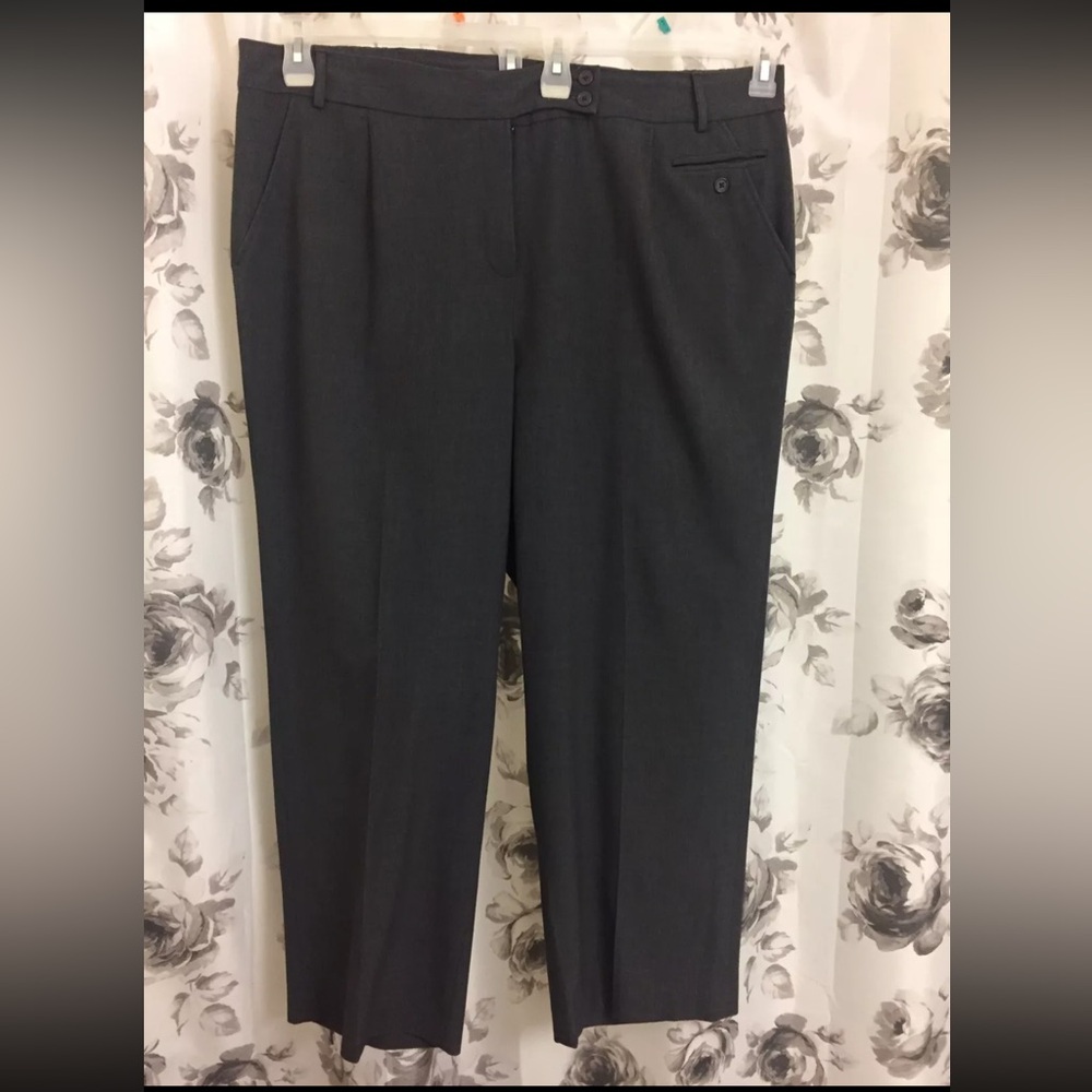 Larry Levine Woman Plus Size Gray Dress Pants Size 22W
